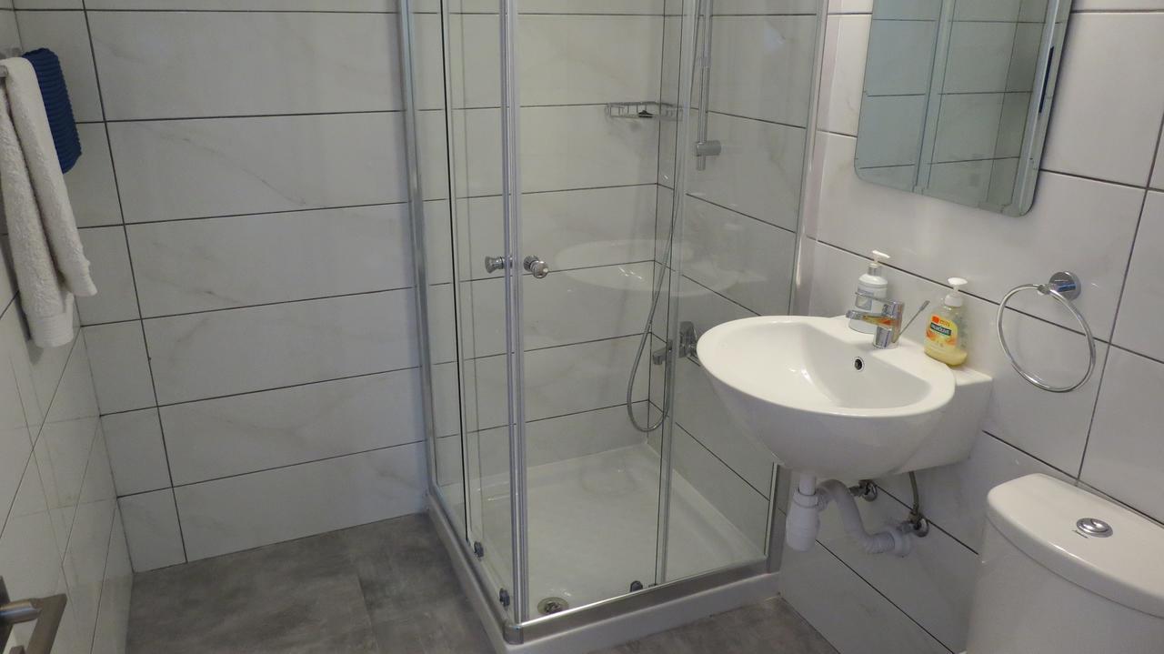Adonis Apartment Pafos Dış mekan fotoğraf