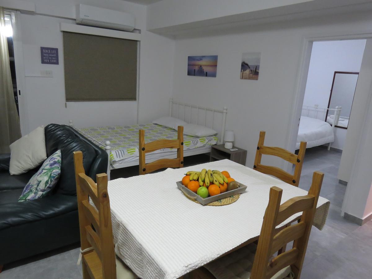Adonis Apartment Pafos Dış mekan fotoğraf